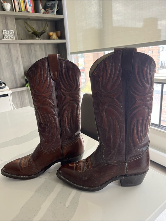 Texas Shoes - Classic Brown Leather Cowboy Boots